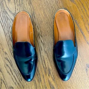 Everlane black classic slip on flats